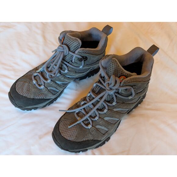 MERRELL Women's 10 Gray Hiking Boots Ankle Mid Performance Outdoor Gorpcore - Picture 2 of 9